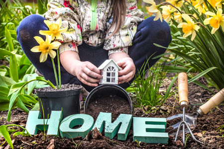 Innovative Upcycling Projects for Common British Garden Waste
